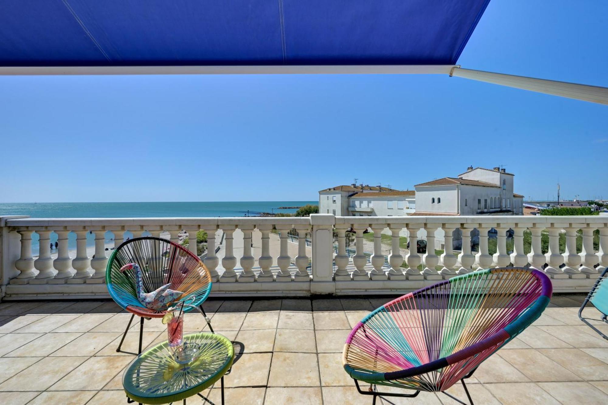 Hotel Camille Saintes-Maries-de-la-Mer Exterior foto