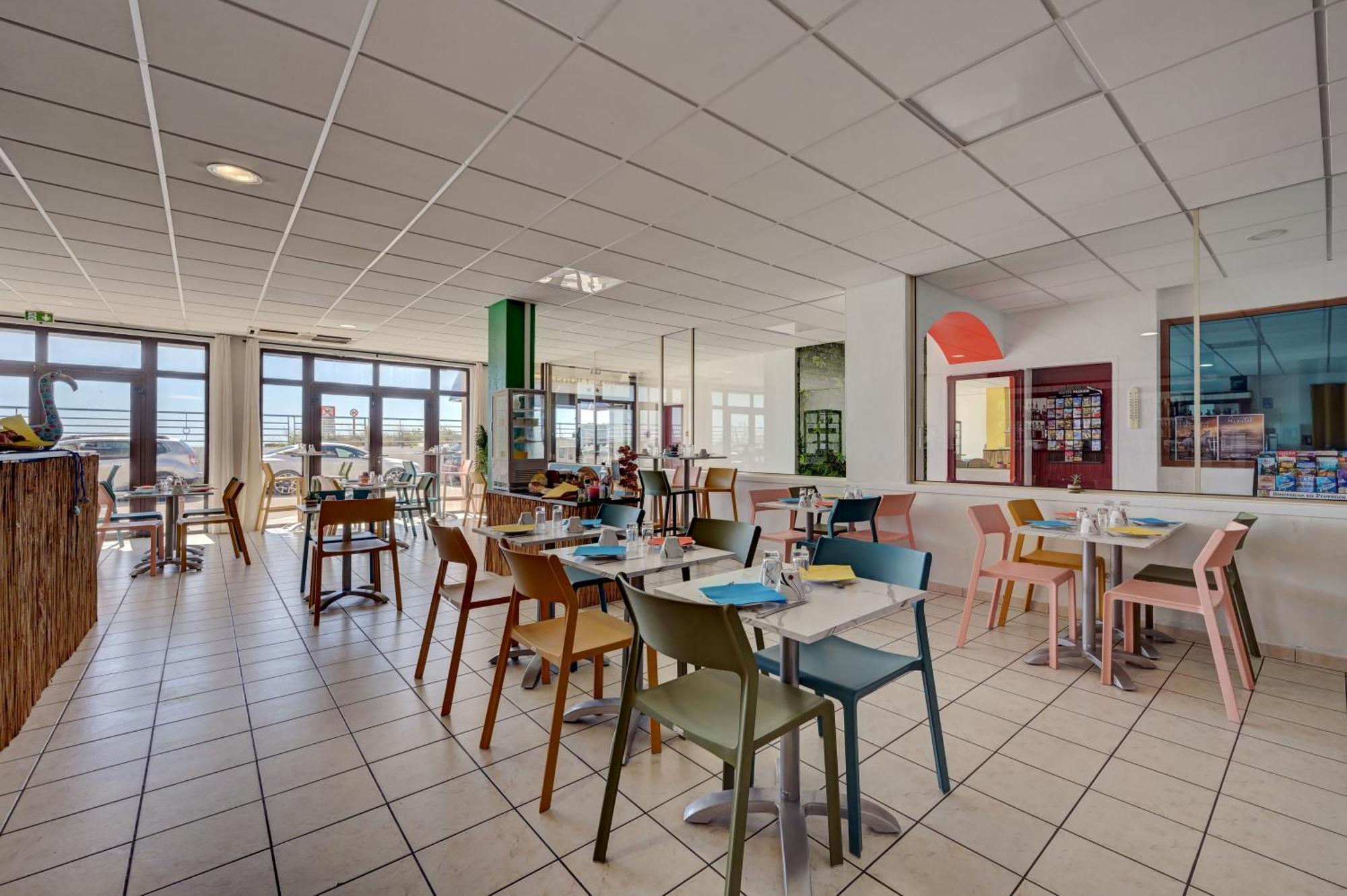 Hotel Camille Saintes-Maries-de-la-Mer Exterior foto